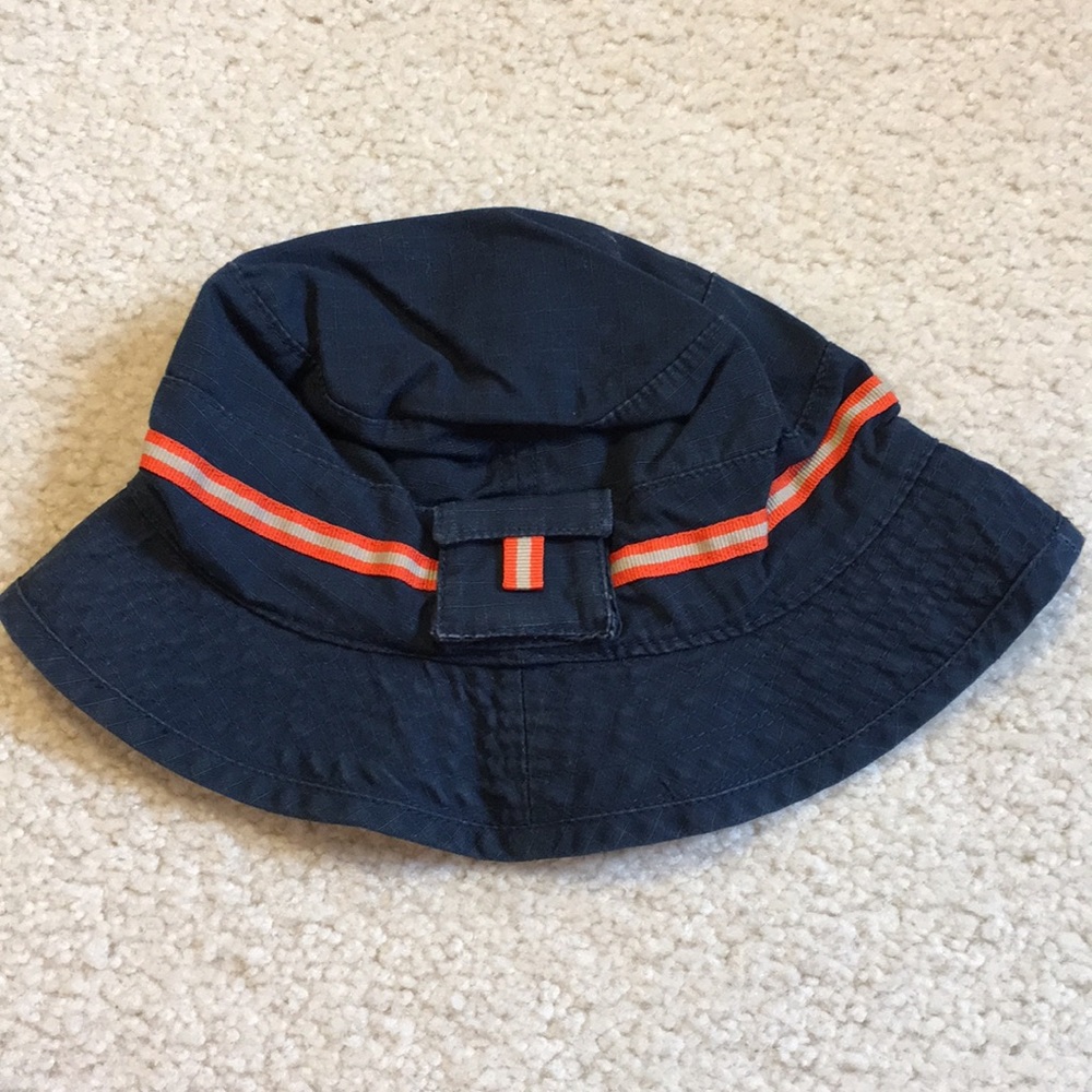 NWT Gap baby brimmed hat size 12-18 months